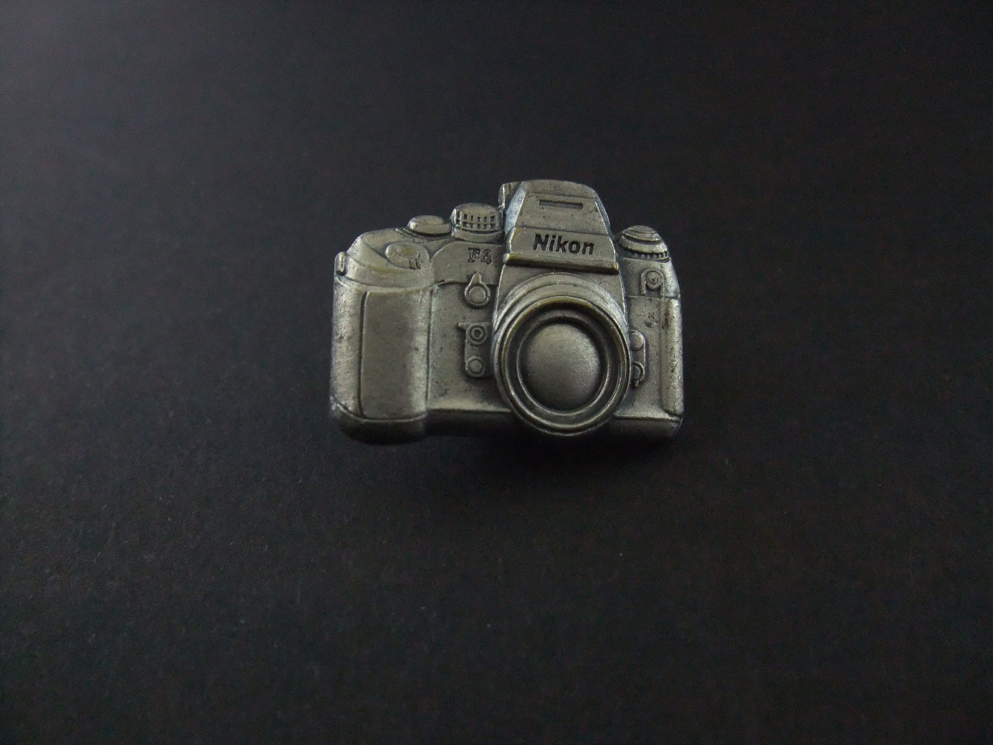 Nikon F4 autofocuscamera ( filmcamera) zilverkleurig